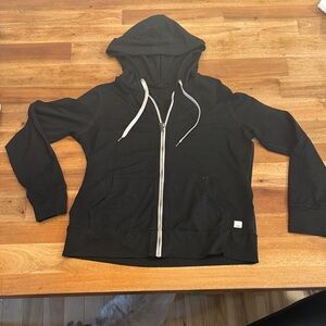 Vuori Black Hoodie Sweatshirt